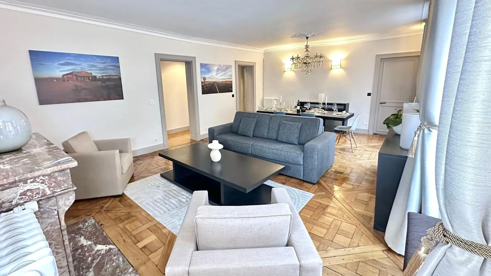 Saint-Germain-Des-Pres Sumptuous Apartment Parijs