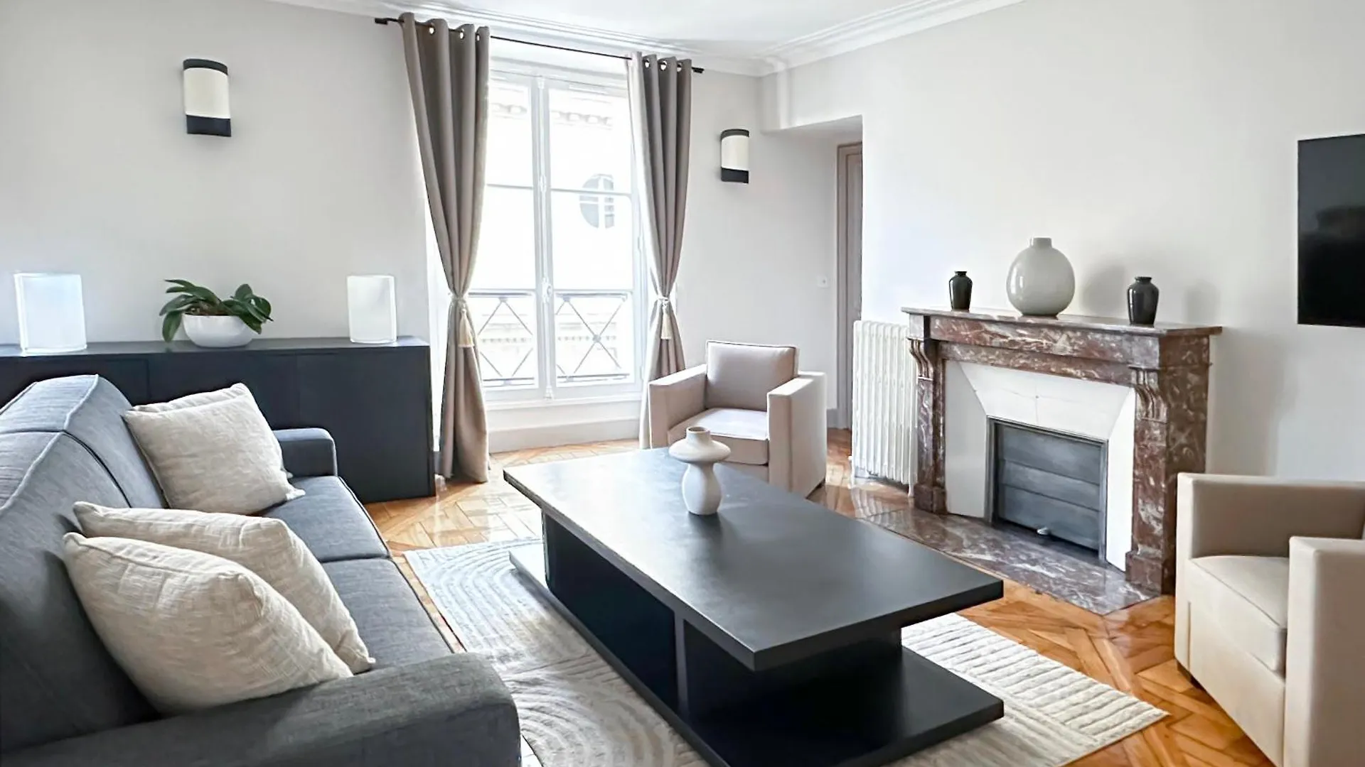 Saint-Germain-Des-Pres Sumptuous Apartment Párizs Franciaország