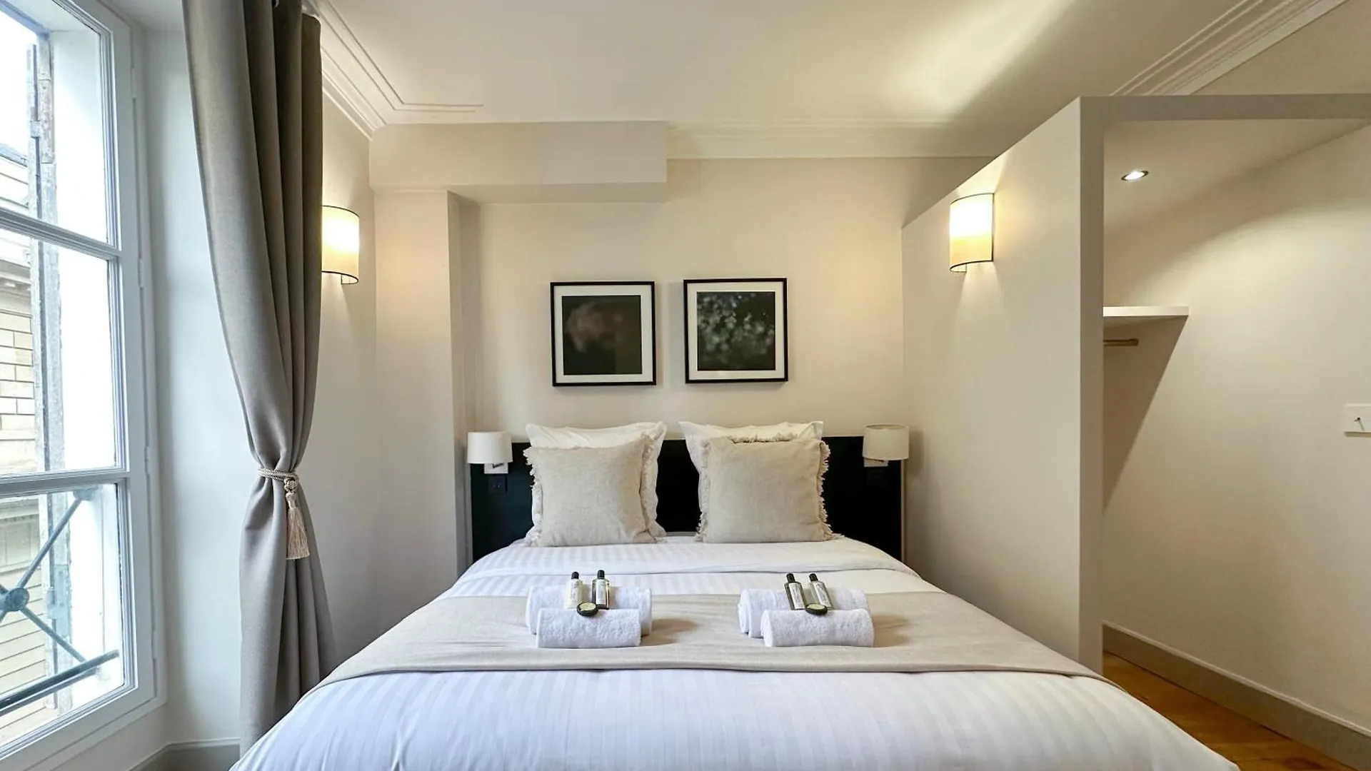 Saint-Germain-Des-Pres Sumptuous Apartment Párizs