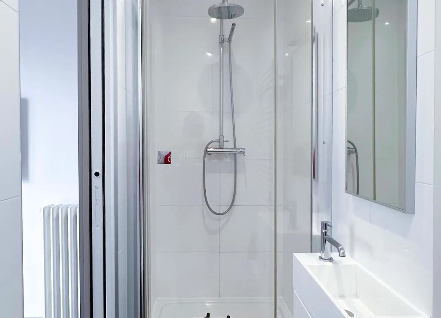 Saint-Germain-Des-Pres Sumptuous Apartment Paris